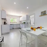N - Astonishing Bay View 라고스