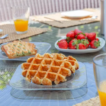 N - Astonishing Bay View * ラゴス