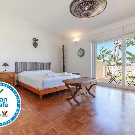 N - Astonishing Bay View ラゴス