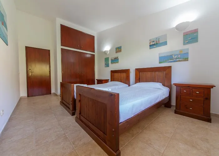 N - Astonishing Bay View Gasthof Lagos